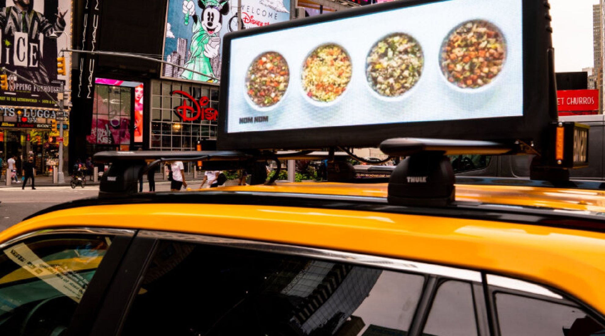 ride share vehicle with custom mounted digital advertising screen